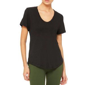 Alo Yoga Dark Grey Scoop Neck Playa Tee Short Sleeve Basic T-Shirt